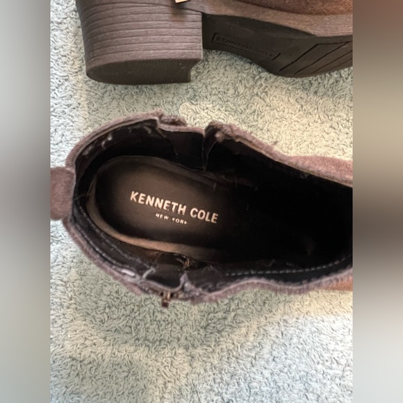 Kenneth Cole Suede Zip Ankle Boots 7 1/5 Gray - Picture 2 of 3